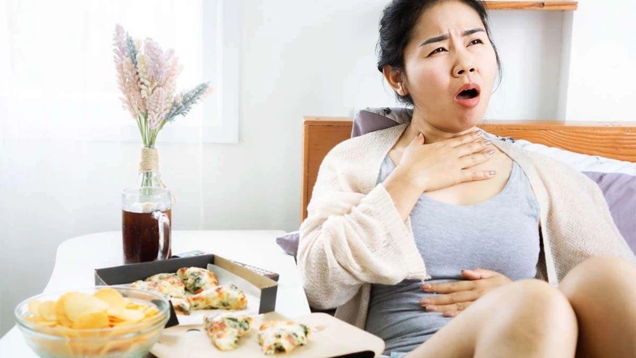 Giải mã hiện tượng ăn xong ợ chua