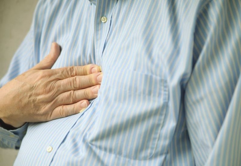 Mối liên quan giữa triệu chứng đau thượng vị và ợ hơi
