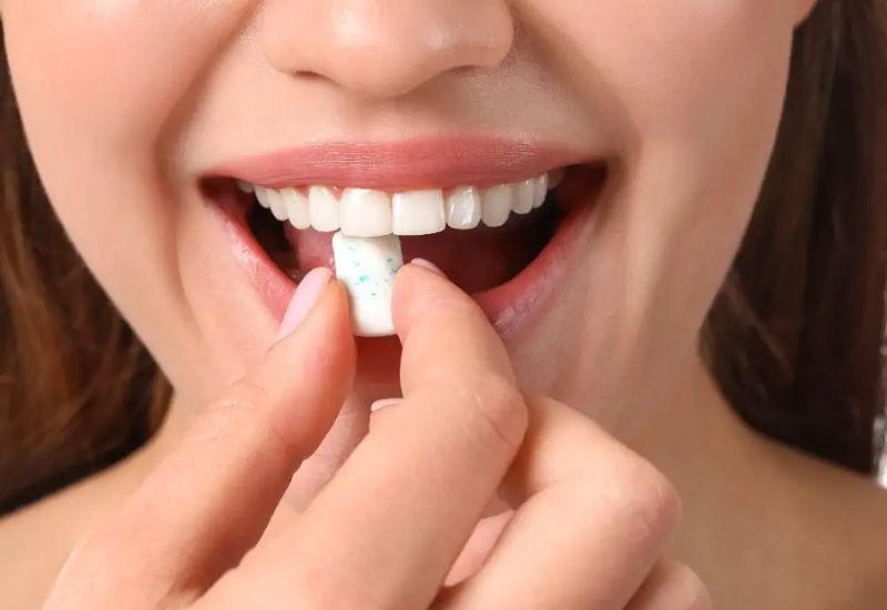 Vì sao ợ hơi nhiều dù không ăn uống?