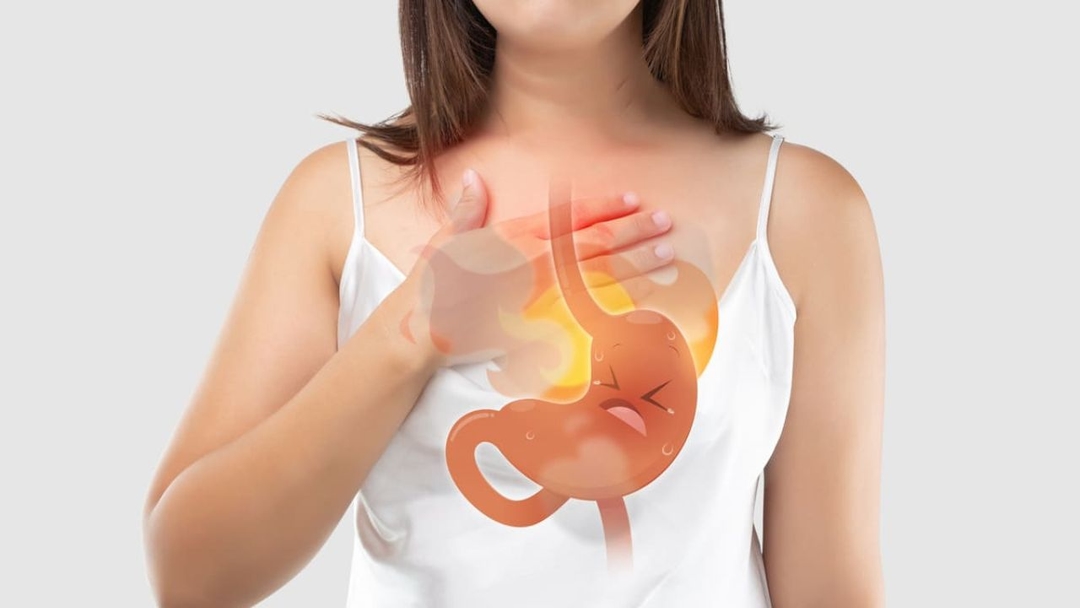 Trào ngược nóng rát ngực: Nguyên nhân và cách kiểm soát