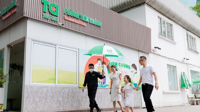 Những lý do cha mẹ nên thực hiện việc tiêm vắc xin cho học sinh