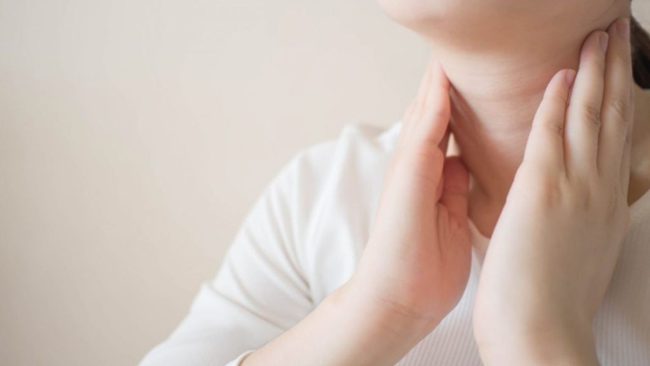 Khó nuốt nước bọt: Cơ thể đang ngầm báo động gì?