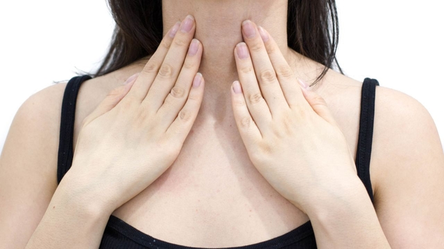 Ợ nóng rát cổ: Dấu hiệu cảnh báo hệ tiêu hóa đang &#8220;kêu cứu&#8221;