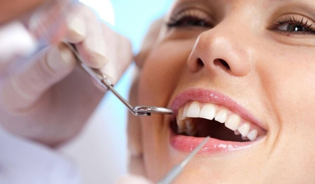 Chăm sóc răng sứ sau khi bọc: Những điều bạn cần biết