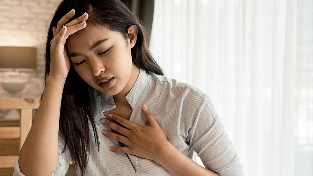 Ợ nóng buồn nôn: Cảnh báo bệnh lý tiêu hóa nguy hiểm!