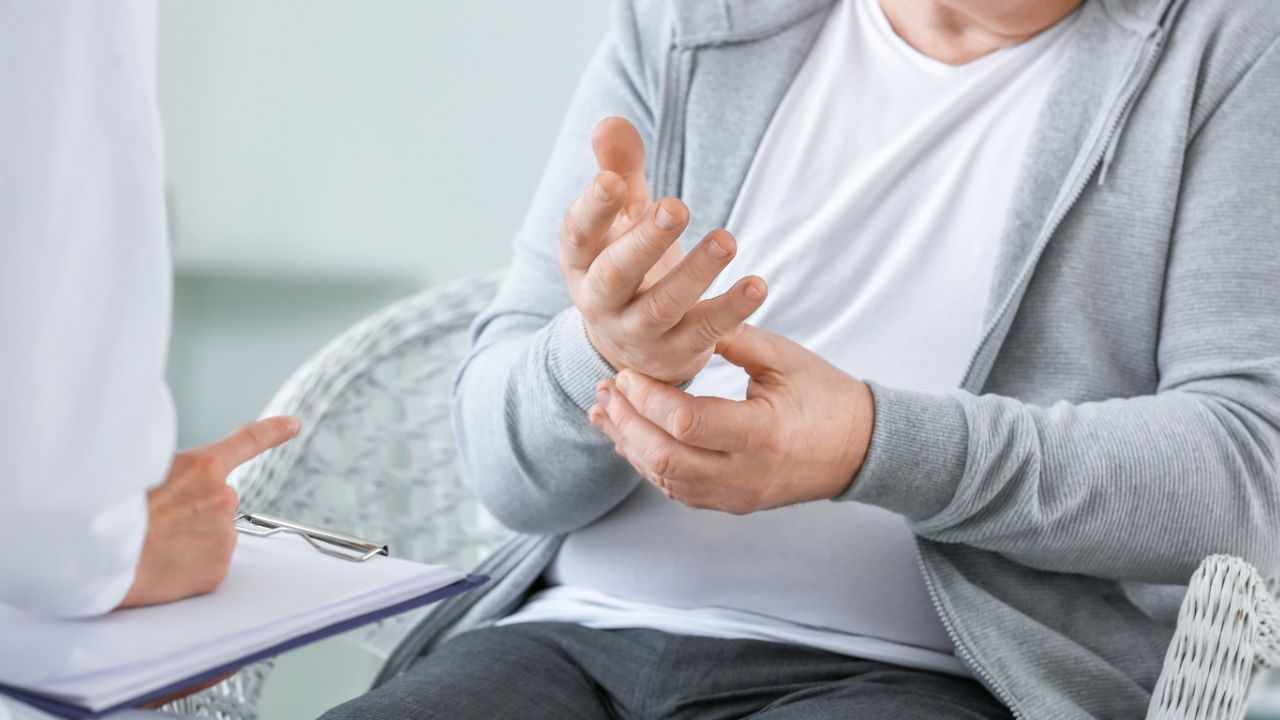 Biểu hiện bệnh Parkinson: Những &#8220;tín hiệu&#8221; nhận diện sớm