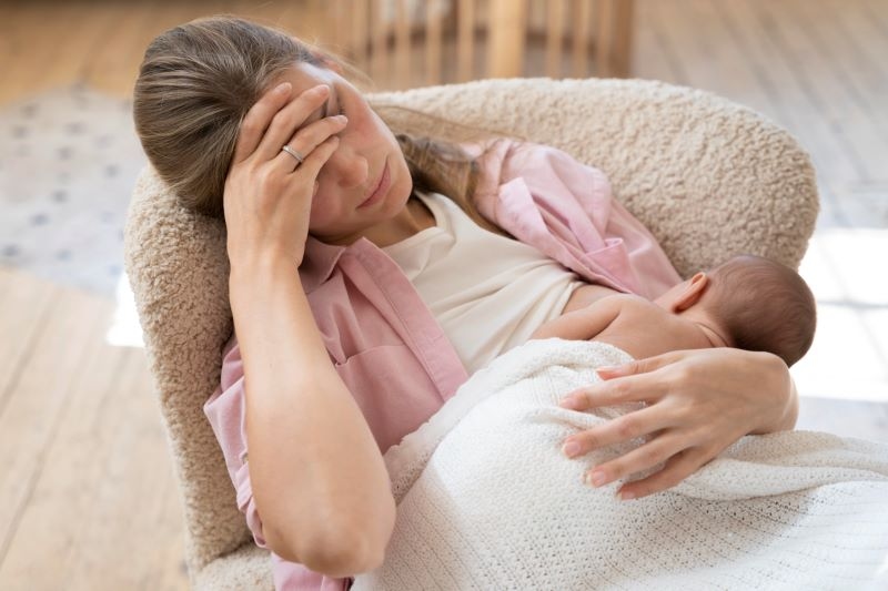 Giai đoạn sau sinh là thời điểm cơ thể người phụ nữ trải qua nhiều biến đổi cả về thể chất lẫn tâm lý.