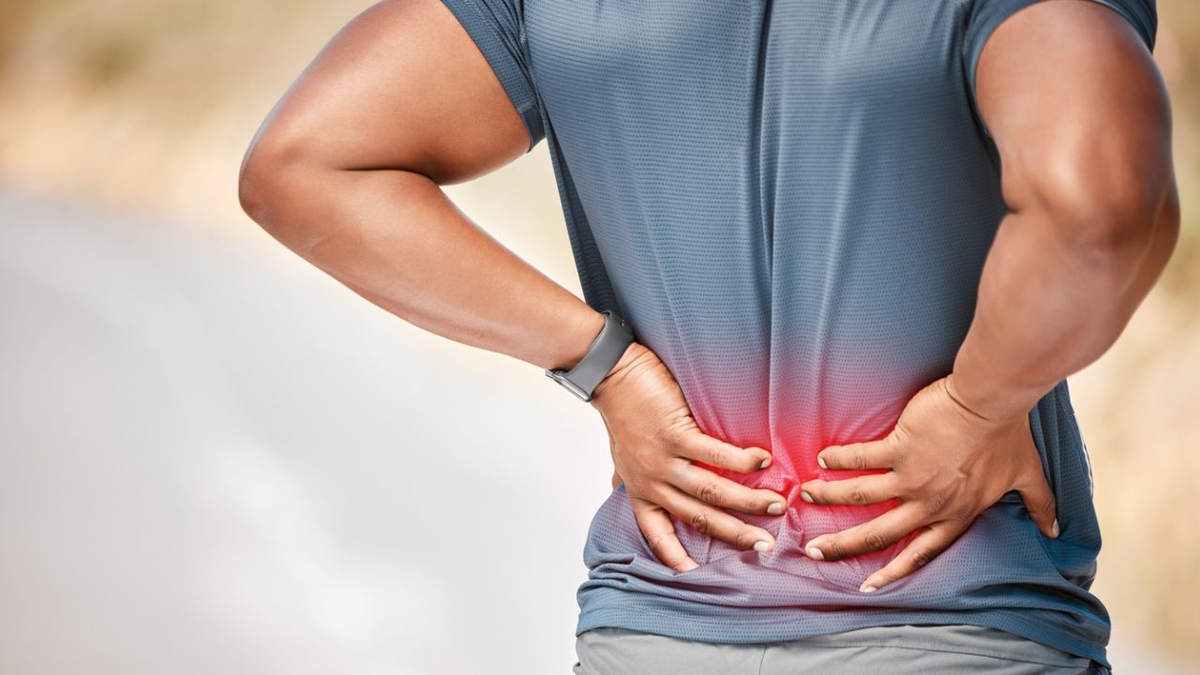 Đau hông lưng &#8211; Dấu hiệu sỏi trong đường tiết niệu hay bệnh cột sống