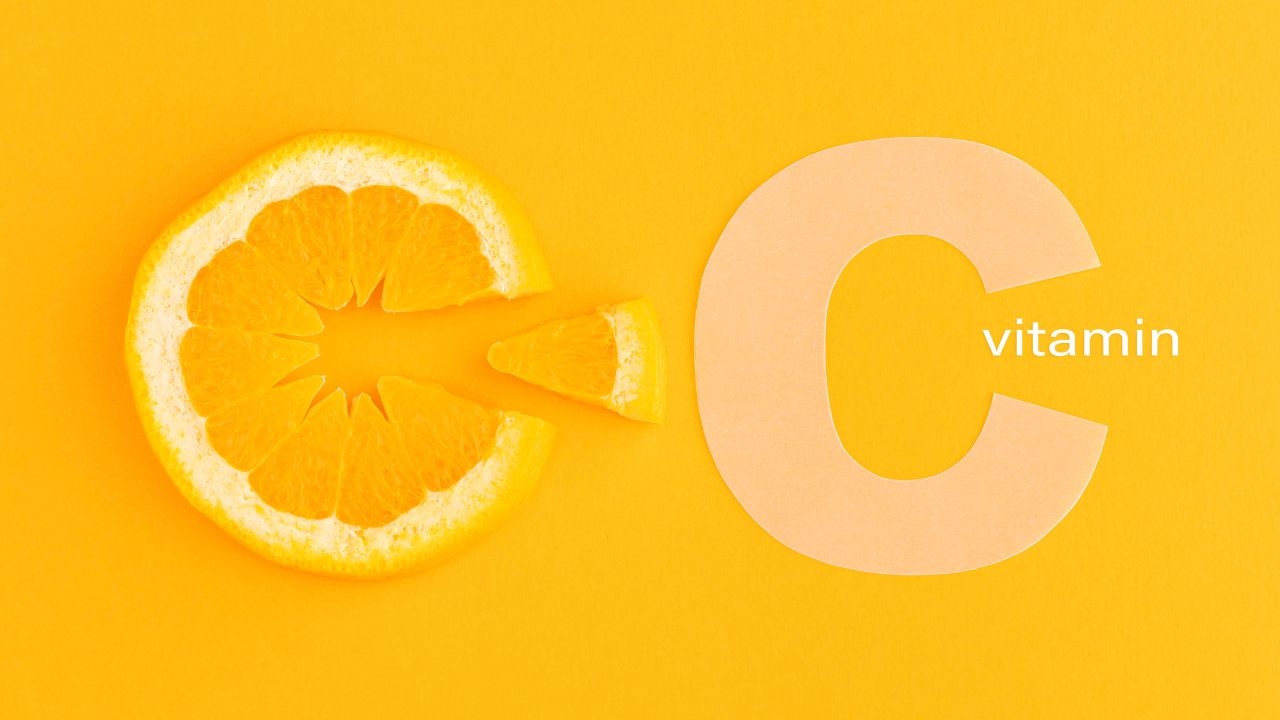 Giới thiệu về vai trò và vitamin C có trong thực phẩm nào
