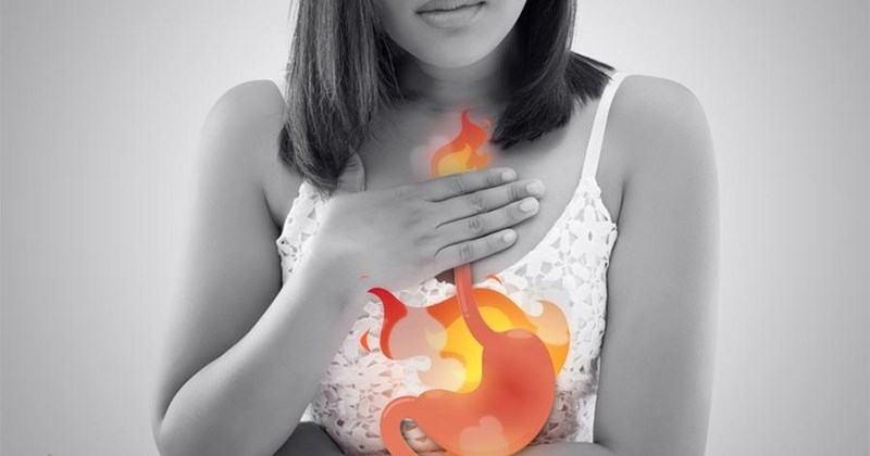 Ợ chua thường xuyên sẽ gây nhiều bất lợi cho sức khỏe và sinh hoạt