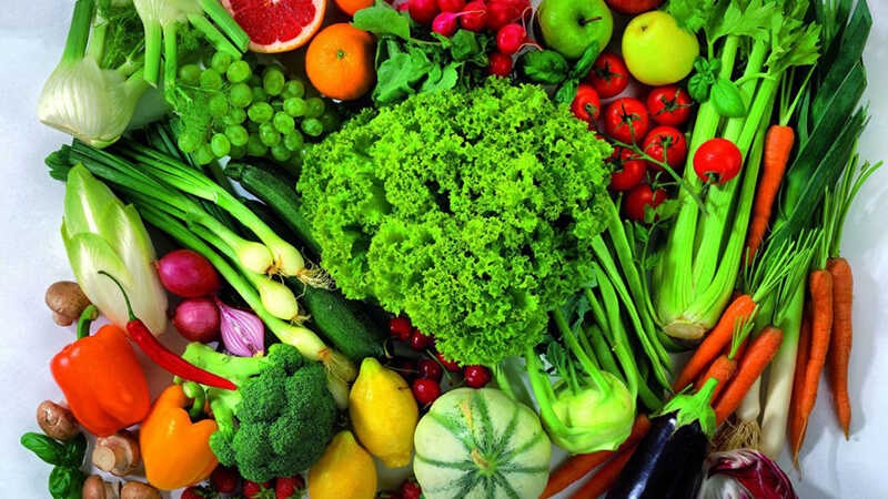 cần bổ sung nhiều chất xơ từ rau xanh, trái cây, ngũ cốc nguyên hạt