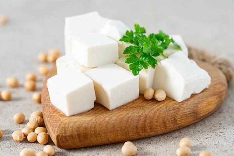 Ưu tiên những thực phẩm thanh mát