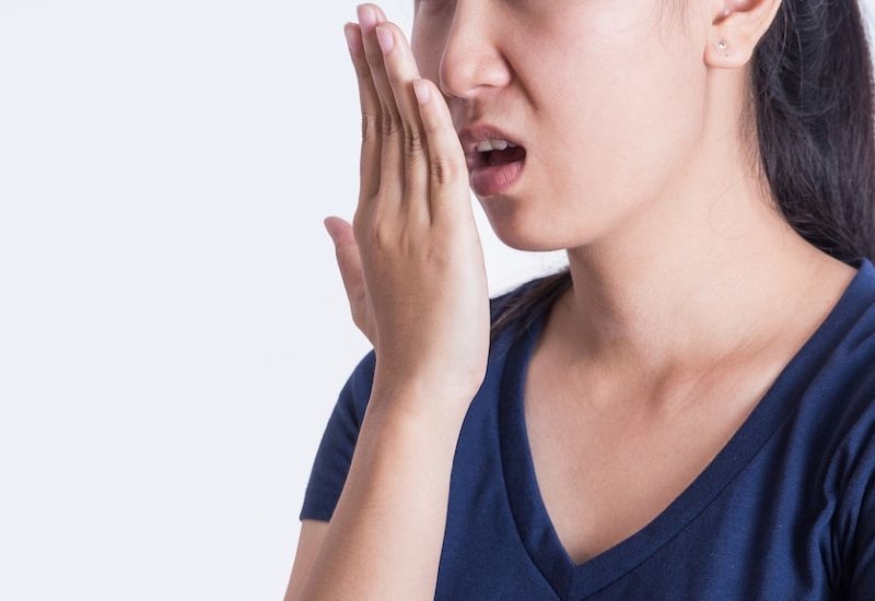Hôi miệng do trào ngược dạ dày