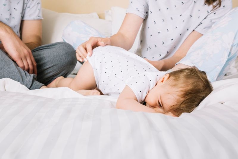 Táo bón là một vấn đề tiêu hóa phổ biến ở trẻ mọi lứa tuổi, khiến nhiều bậc cha mẹ lo lắng khi thấy con khó chịu, đau đớn mỗi lần đi tiêu.