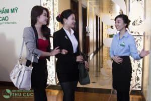 Người bệnh hoàn toàn hài lòng với dịch vụ khám chữa bệnh theo thẻ bảo hiểm tại bệnh viện Thu Cúc.