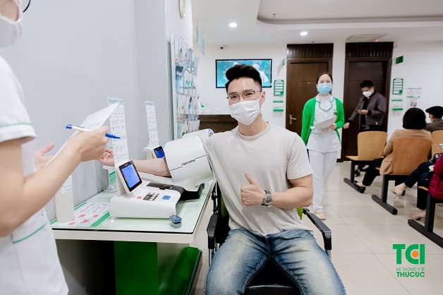 khám định kỳ sức khỏe