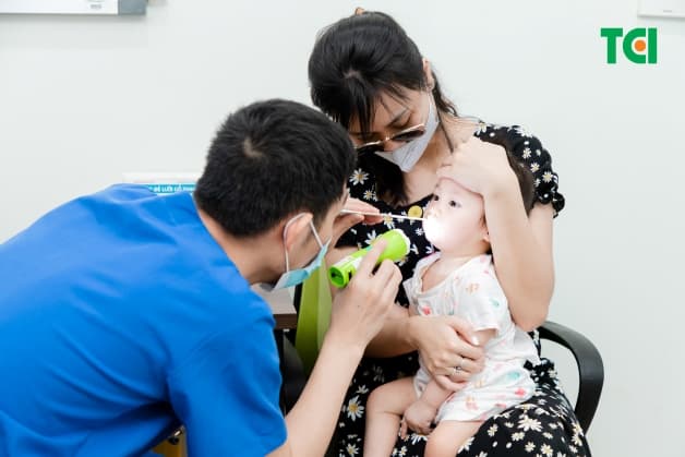 loét miệng ở trẻ