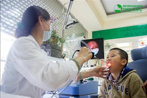 Khám lâm sàng nhi khoa