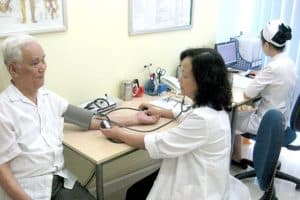 Khám tim mạch định kỳ để được loại bỏ các yếu tố nguy cơ