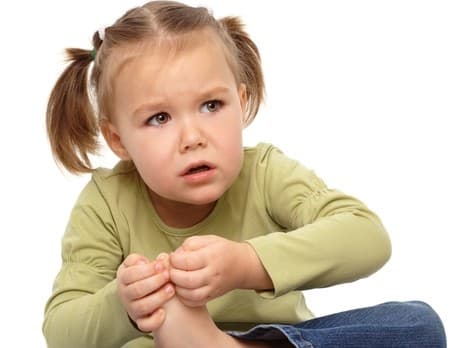 Điều trị viêm khớp háng ở trẻ em