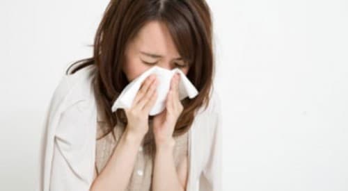 Viêm phế quản mạn tính có triệu chứng ho kéo dài khó chịu