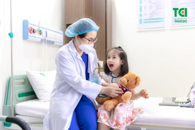 ngộ độc thức ăn ở trẻ