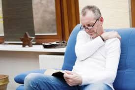 Chữa đau quanh khớp vai2