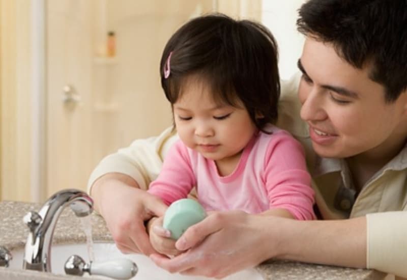Chăm sóc trẻ bị rối loạn tiêu hóa cầm chú ý gì?