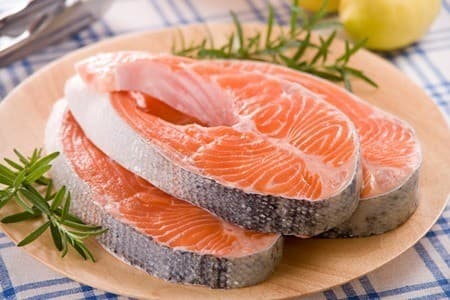 Bệnh vẩy nến nên ăn gì?bệnh tái phát rất nặng