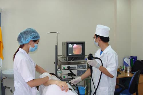 Khám tiêu hóa ở bệnh viện Thu Cúc, người bệnh được thăm khám và chẩn đoán cẩn thận.