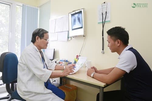 Khám và điều trị bệnh tràn dịch màng phổi với giáo sư hô hấp giỏi tại bệnh viện Thu Cúc