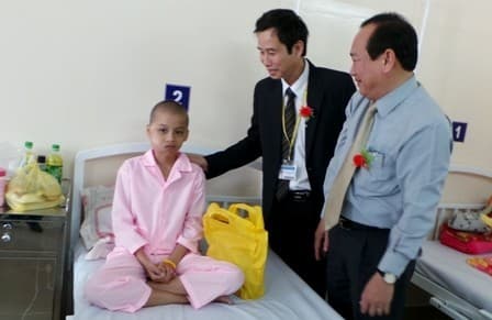 Bệnh nhi điều trị tại khoa vệ tinh của bệnh viện Ung Bướu tại quận 2, TPHCM