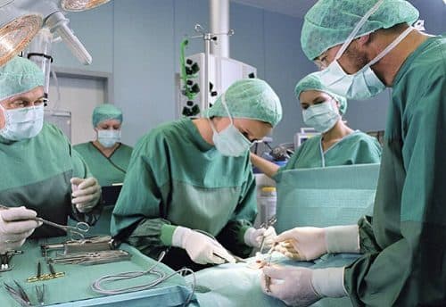 Hiện nay, phương pháp điều trị hẹp môn vị chủ yếu là phẫu thuật