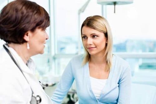 Để cải thiện tình trạng sức khỏe, người bệnh viêm loét dạ dày tá tràng cần tìm đến các cơ sở y tế, bác sĩ chuyên khoa Tiêu hóa