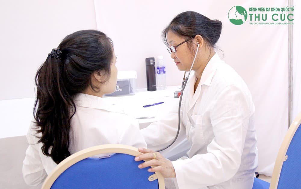 Thăm khám cẩn thận và chu đáo