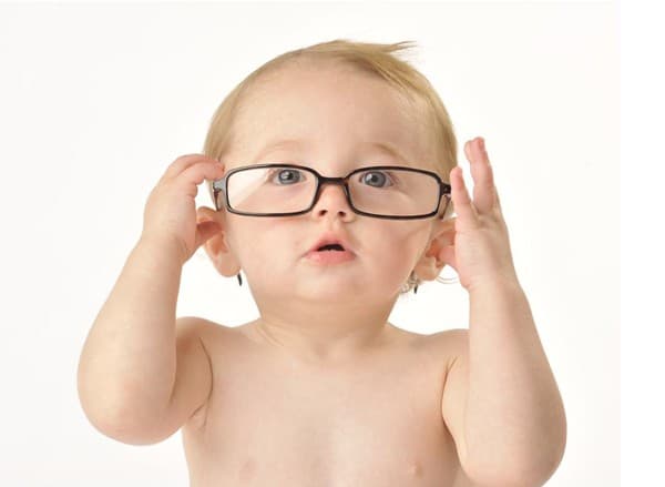 Cận thị đang ngày càng gia tăng ở trẻ em.