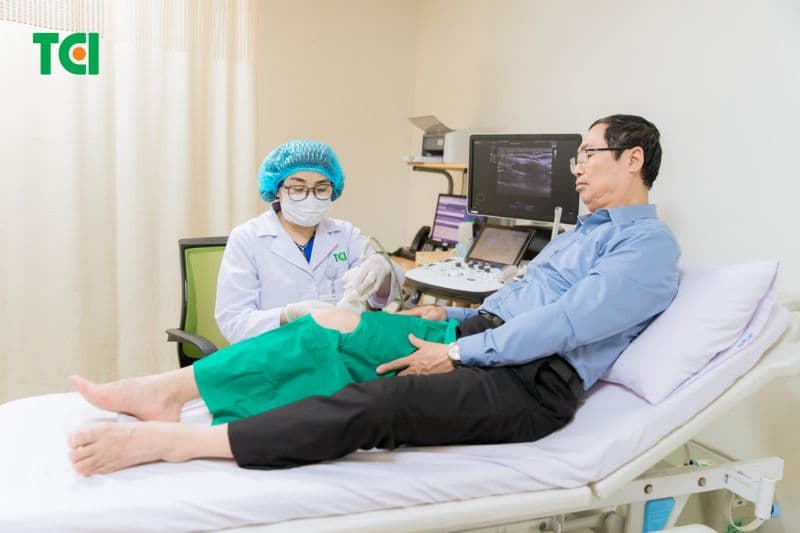 Viêm đau khớp gối người già đau, nhức, mỏi khớp