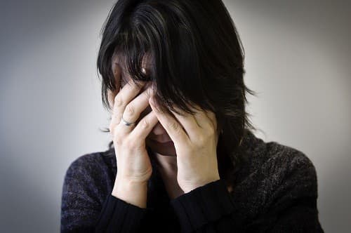 Bệnh chàm tổ đỉa có lây không là lo lắng của nhiều người.