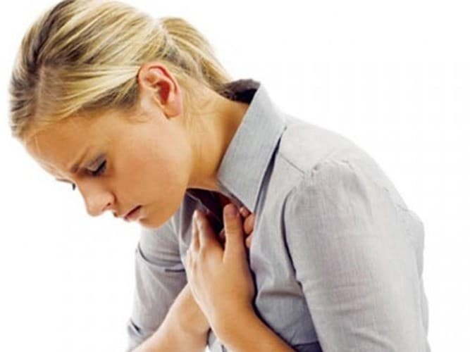 ung-thu-dai-trang-giai-doan-cuoi (1)