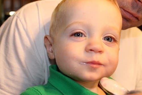 Các bệnh về mắt ở trẻ sơ sinh phòng ngừa những biến chứng