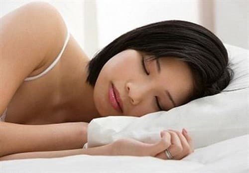 Ngủ đủ 7-8 tiếng mỗi ngày là việc làm cần thiết