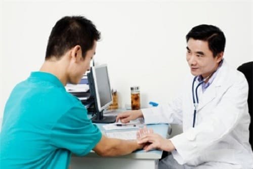 Cần đi khám ngay khi có nghi ngờ bệnh lậu