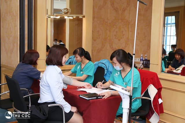 Bệnh viện Thu Cúc khám sức khỏe cho khách sạn Daewoo Hà Nội