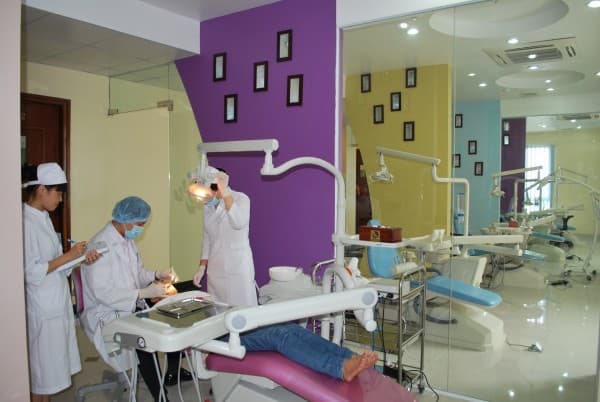 Trang thiết bị y tế hiện đại, không gian bệnh viện sang trọng, sạch sẽ tạo cảm giác thoải mái, dễ chịu cho mọi người bệnh đến thực hiện dịch vụ tại Thu Cúc.