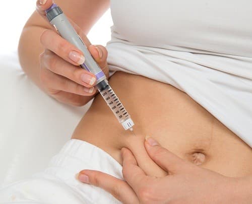 Một số người bệnh tiểu đường type 2 cũng cần phải điều trị bằng insulin.