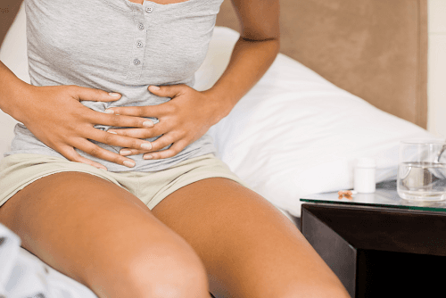 Hoạt động ruột thay đổi liên tục (tiêu chảy hoặc táo bón) có thể là triệu chứng của bệnh ung thư đại trực tràng.