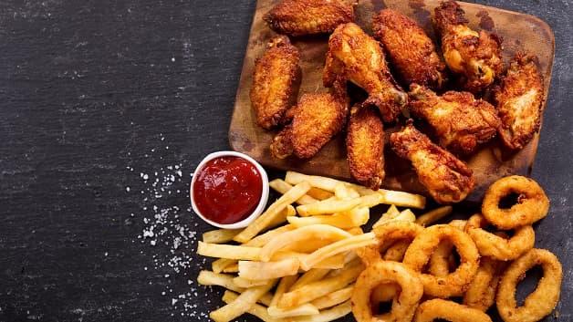 Tìm hiểu mổ ruột thừa nên kiêng ăn gì?