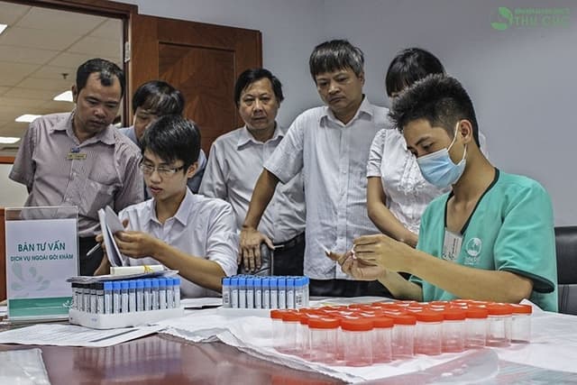 Tổng công ty Cổ phần Hàng Hải Việt Nam thăm khám định kỳ