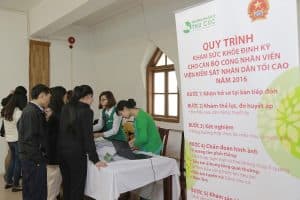 Thu Cúc khám sức khỏe ngoại viện 