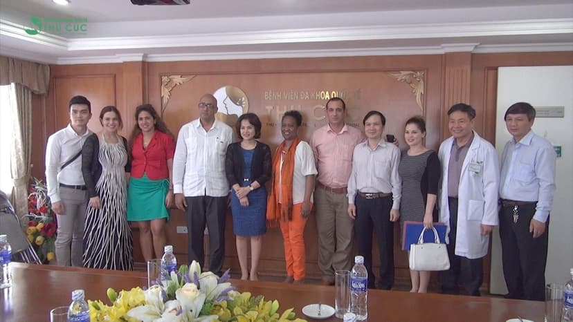 Đại sứ CuBa sang thăm BVĐKQT Thu Cúc